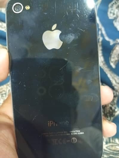 Apple iPhone 4s
