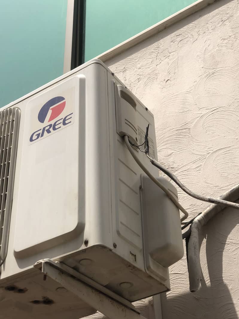 Gree Split AC 1.5ton 8