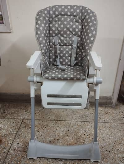 baby high chair (Tinnies Baby)