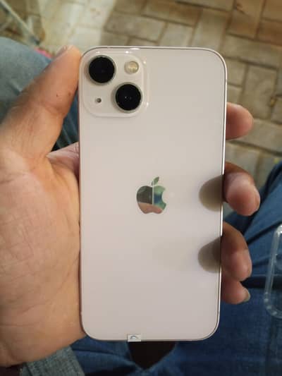 Apple iPhone 13