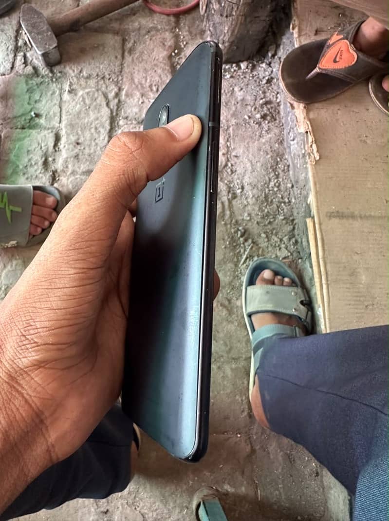 One plus 6t 3