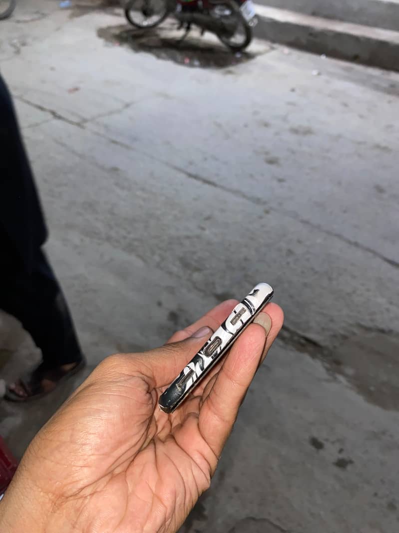 Google Pixel 4a 5