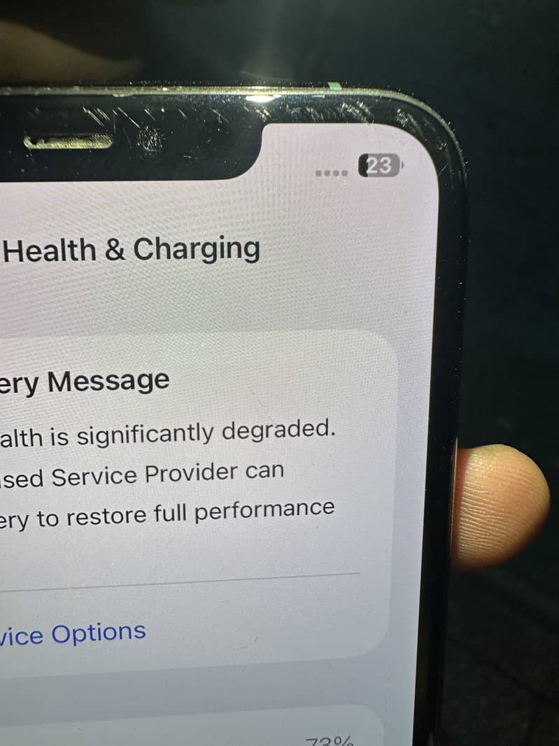IPHONE 11 PRO MAX 4