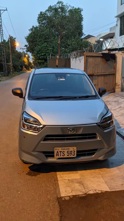 Mira Car