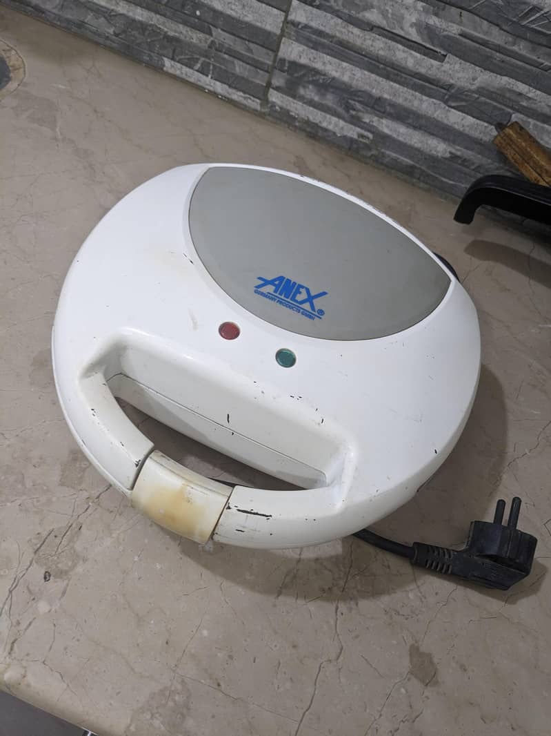 Sandwich Maker 3