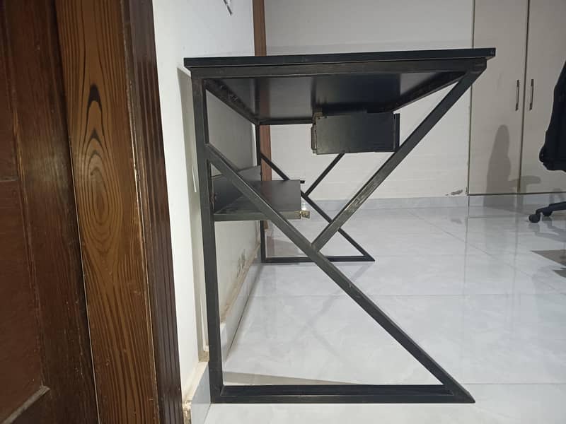 used office table 1