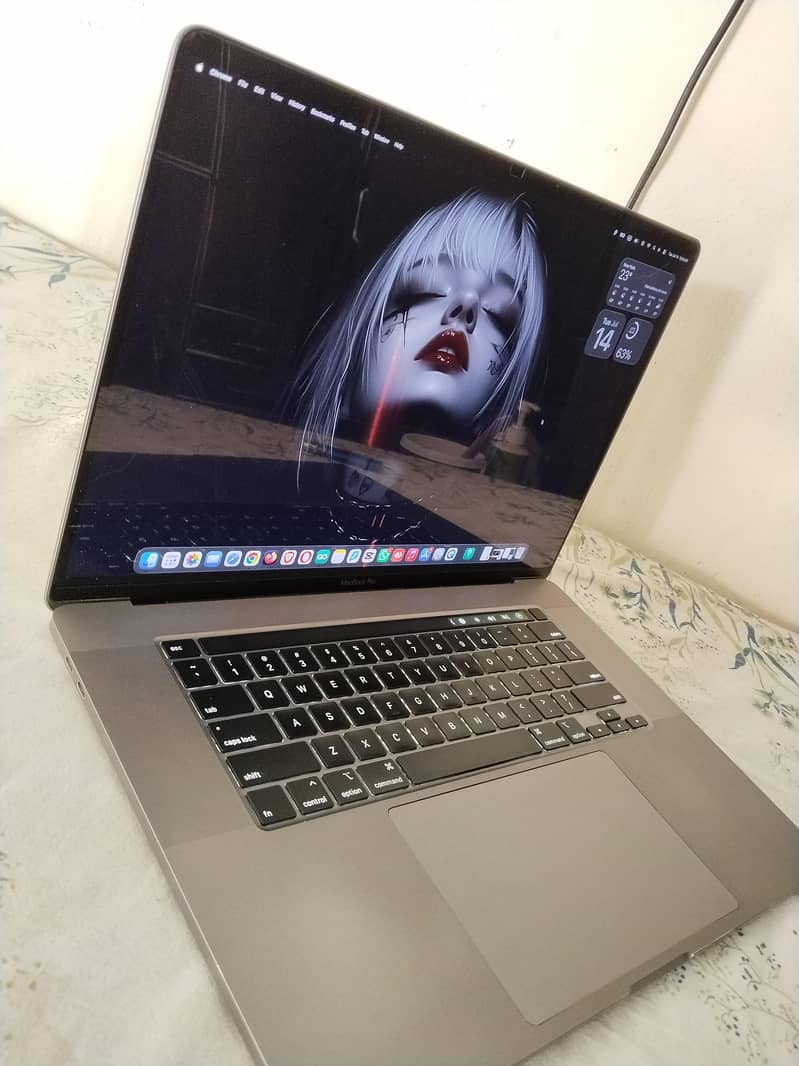 MacBook Pro 2019 7