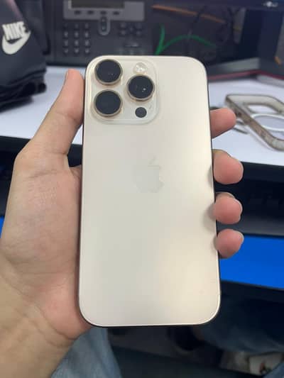 Apple iPhone 16 Pro