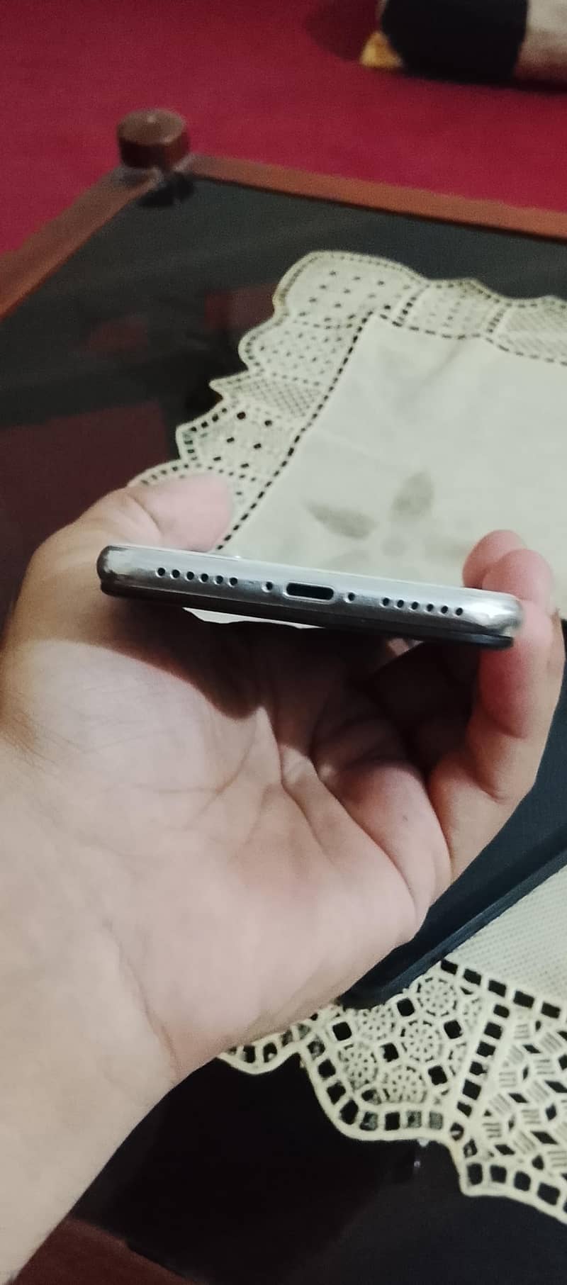 Apple iPhone X 4