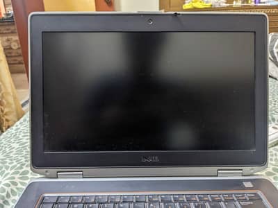 Dell latitude E6420 clean and original condition