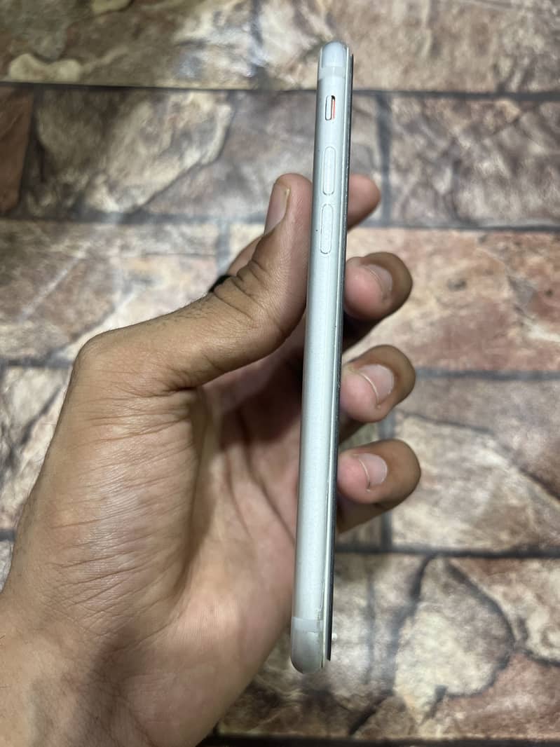 IPHONE 7 3