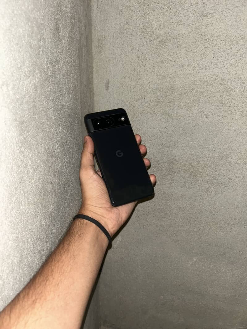 Google Pixel 8 1