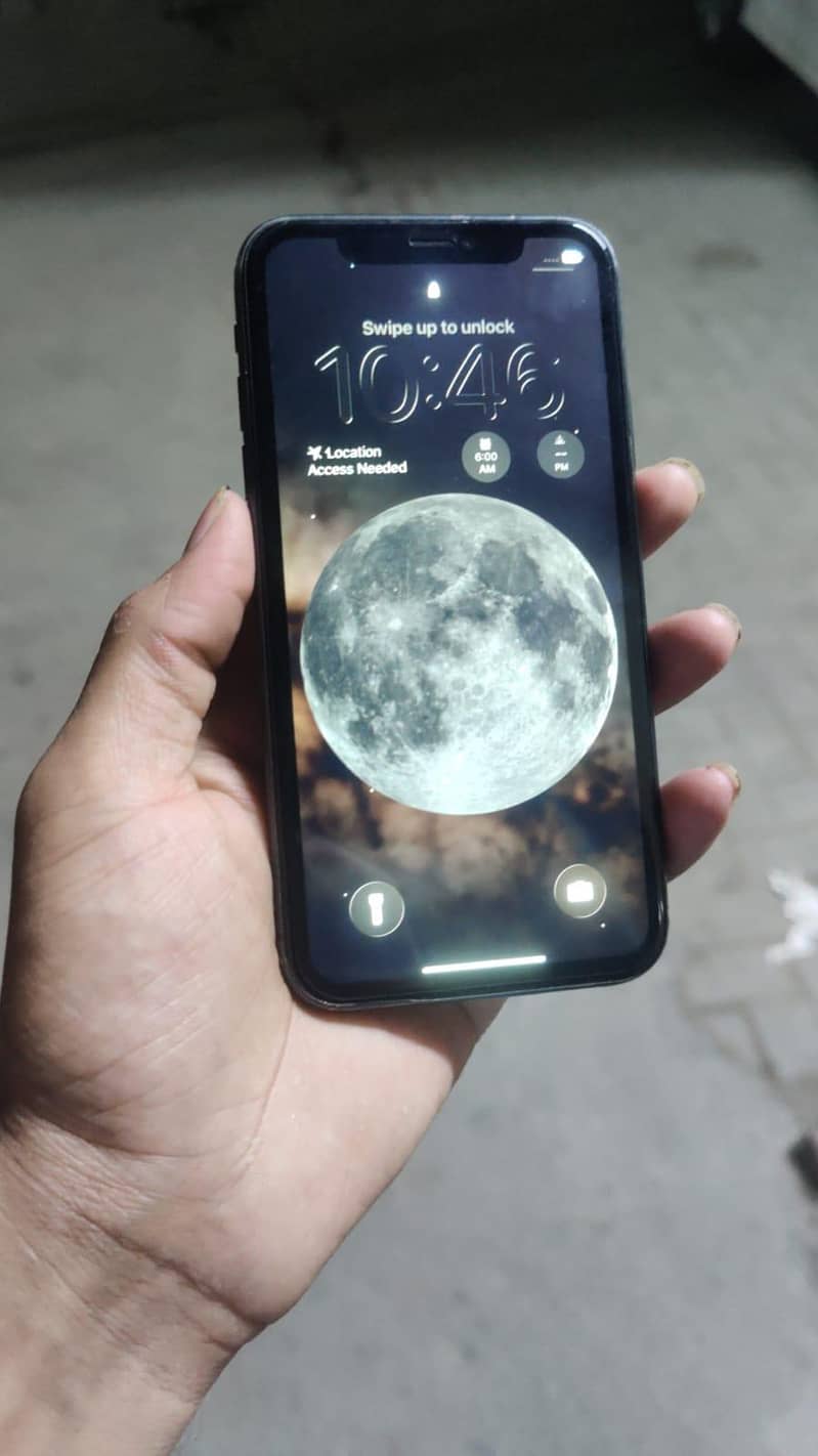 Apple iPhone 11 0