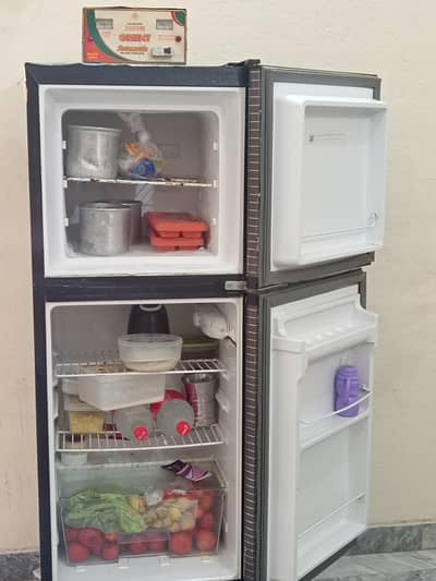 National Refrigerator NR-522