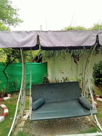 Lawn Swing Iron