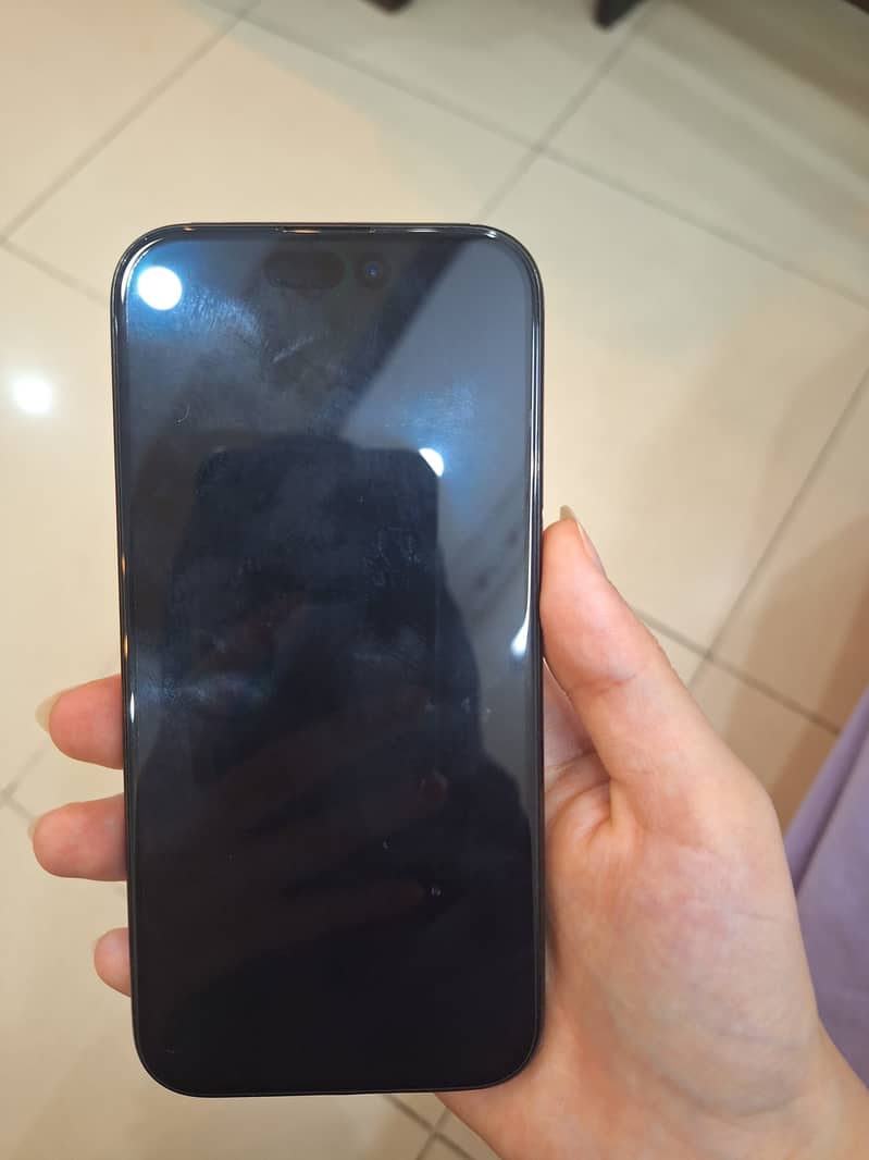 Apple iPhone 15 Pro 2