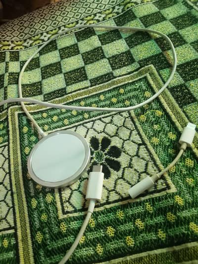 iphone charger with handfree convter