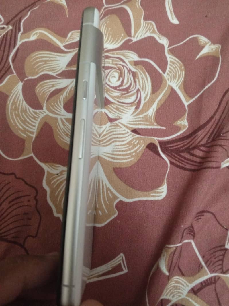 Google Pixel 7 2