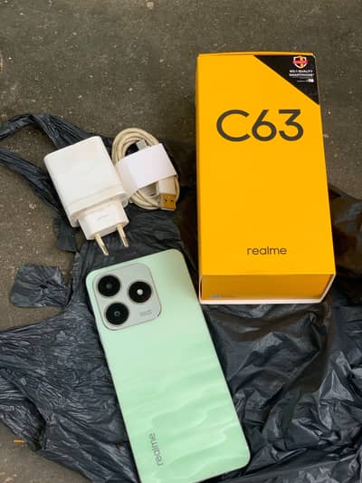 Realme C63 6 128. compelet samn hai