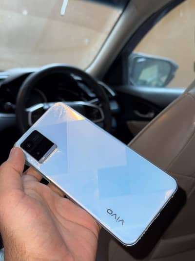 Vivo Y21 || Ram 4/64 box hogaya ga miljaiga defoga