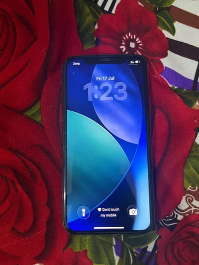 I phone 11 pro pta approved 10 by 10 water pack 03244528595 whatspp