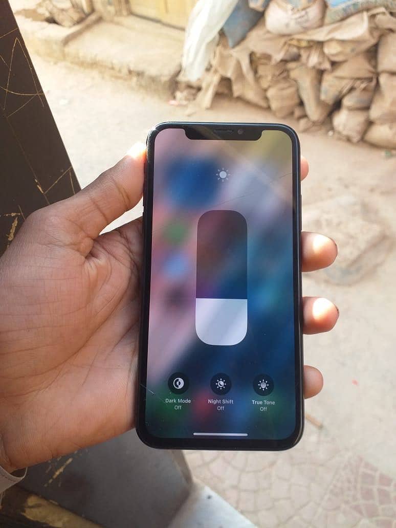 Iphone Xs 4