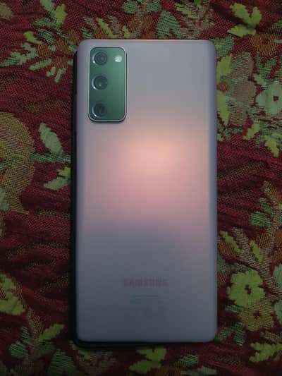Samsung Mobile S20 FE(Chance piece)
