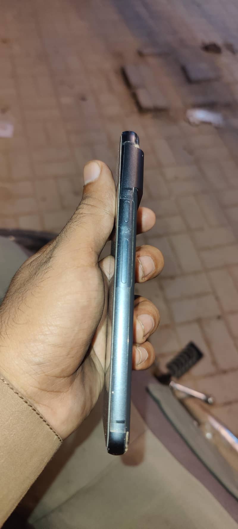 Google Pixel 8 4