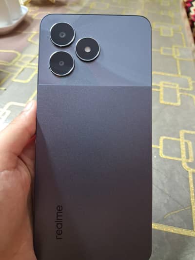 Selling Mobile Phone