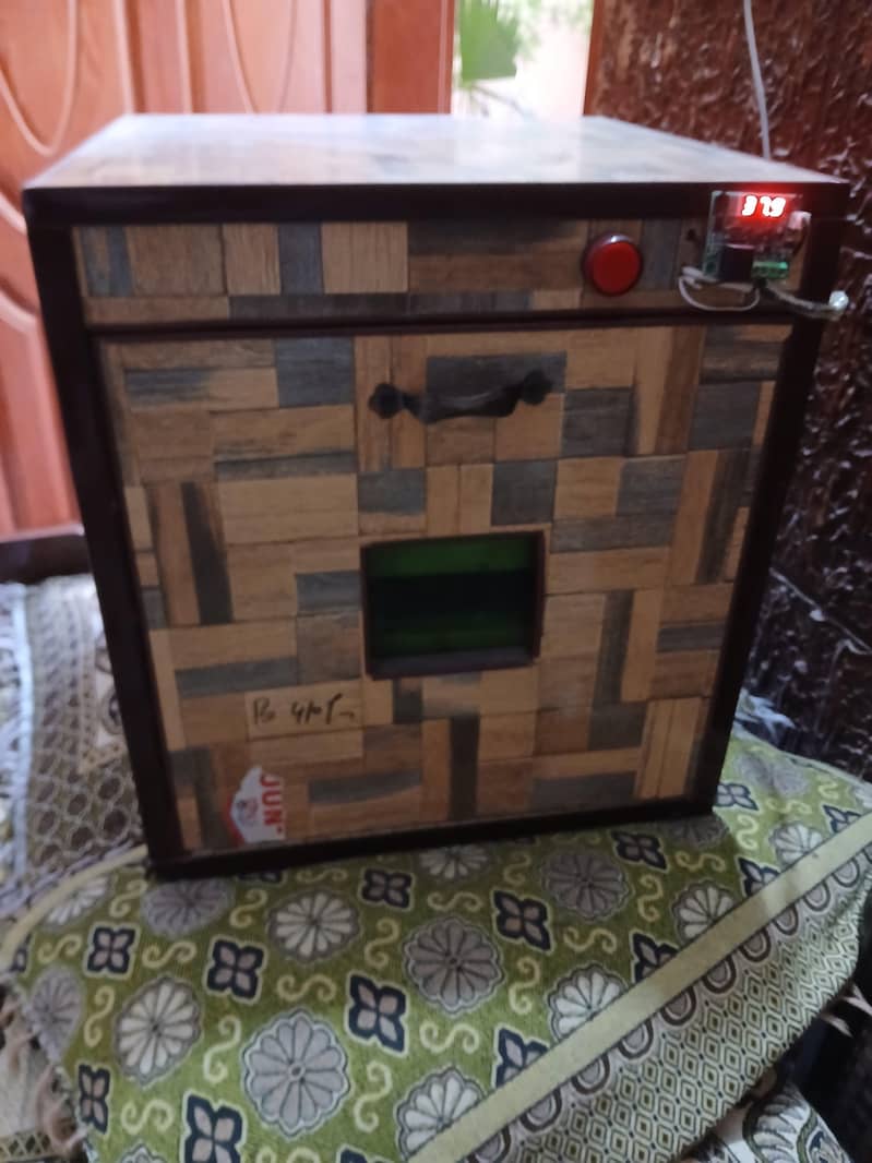 incubator 0