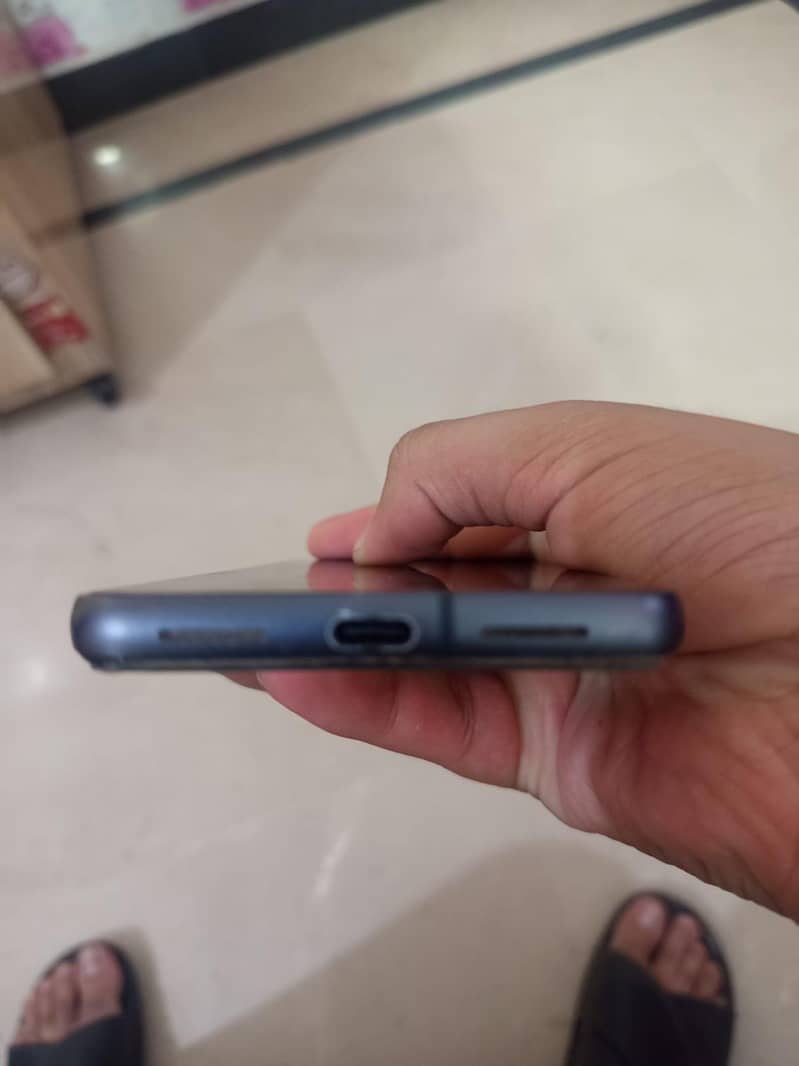 Google Pixel 8 5