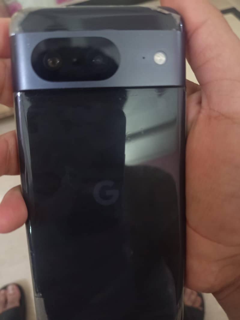 Google Pixel 8 6