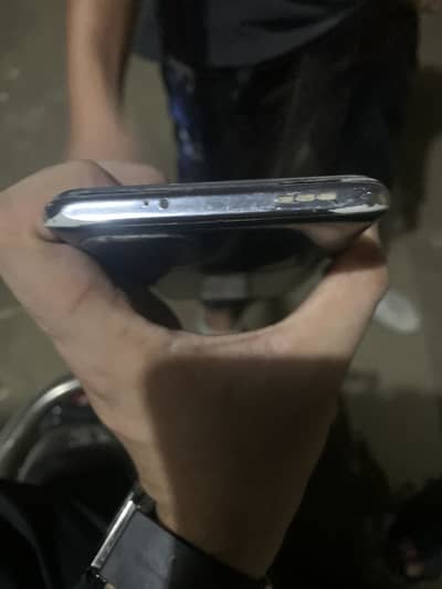 4 gb ram or 128 gb rom ha