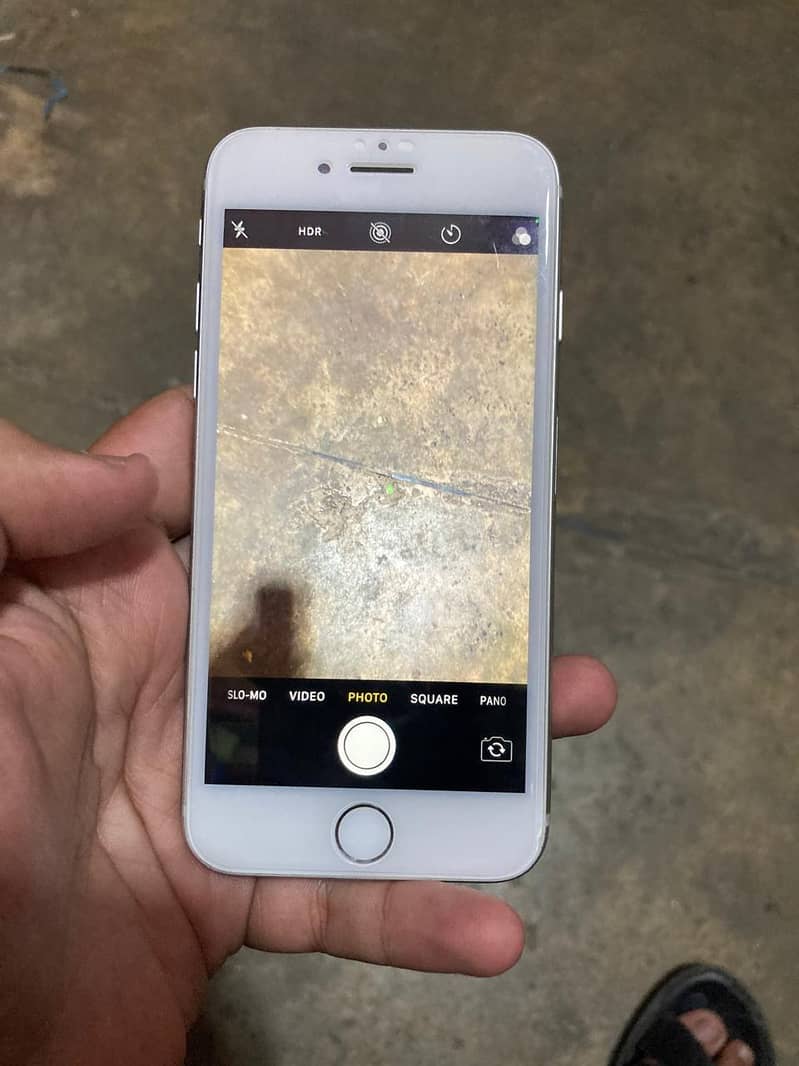 Apple iPhone 7 1