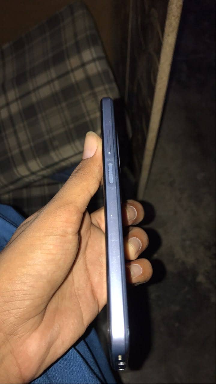 Mobile 3