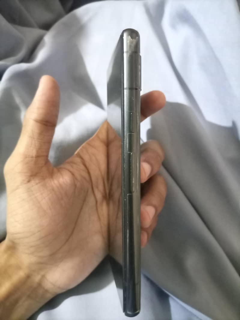 Google Pixel 7A 3