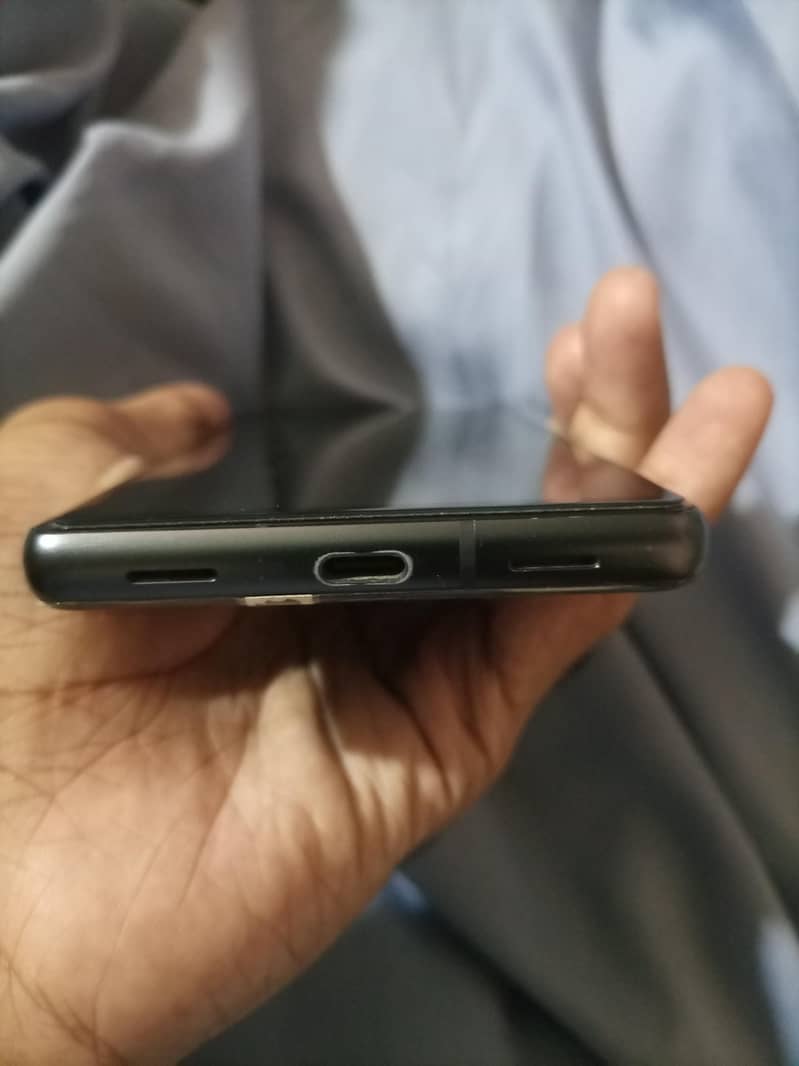 Google Pixel 7A 4