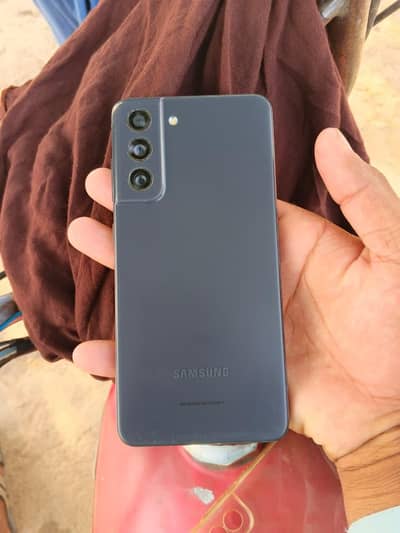 Samsung Mobile S21 FE