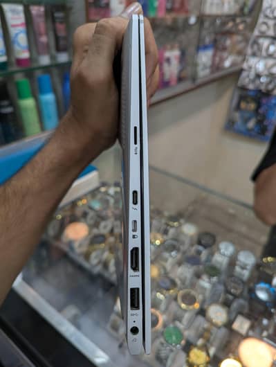 hp elitebox x360 1030 G2
