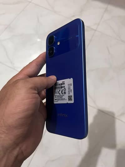 Infinix smart 20 mobile 4/128 memory new lya 12 July ko per emergency