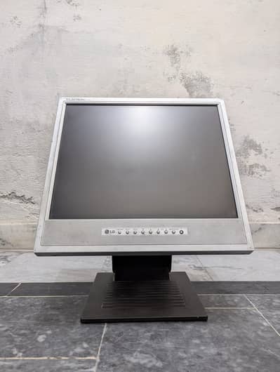 LG 17 inh Monitor