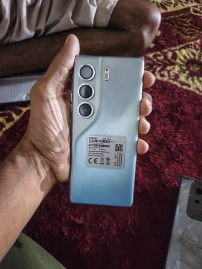 Tecno CAMON 40 Pro