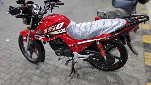 HONDA CB 150 F 2024
