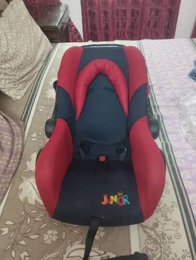 baby cot