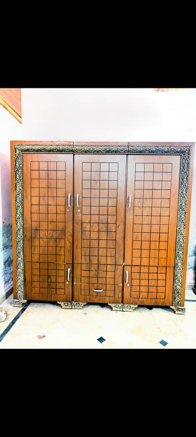wardrobe