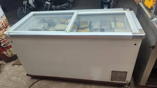 MEGA Display Deep freezer