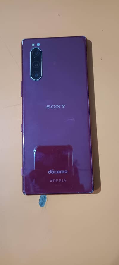 Sony Xperia 5 So-01M