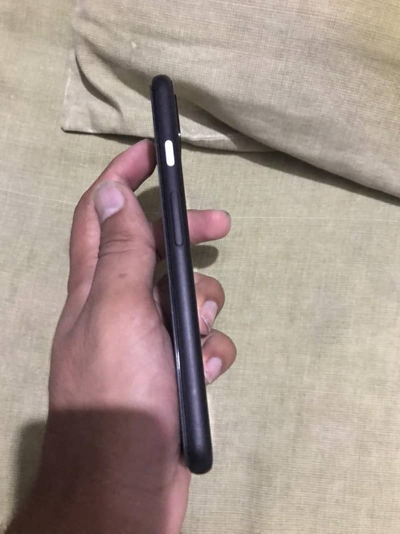 Google Pixel 4 6