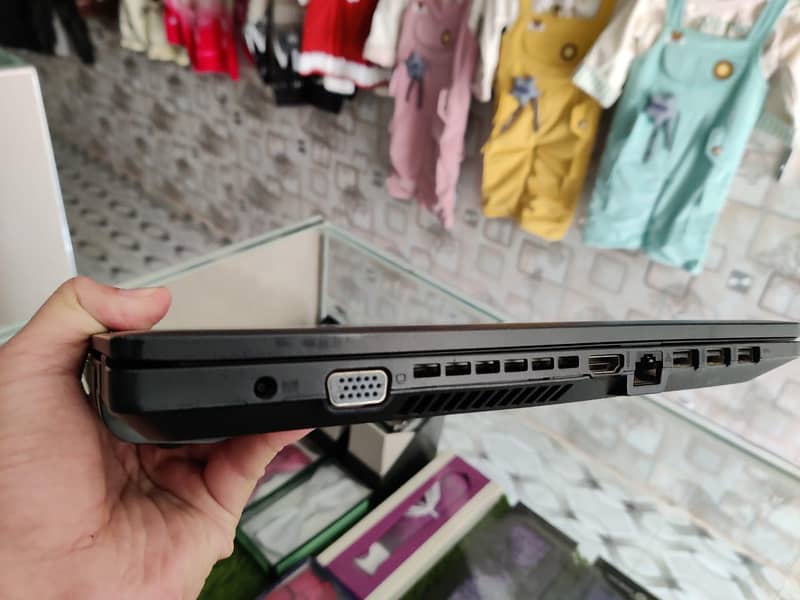 ASUS pro 1