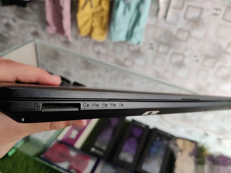 ASUS pro 9